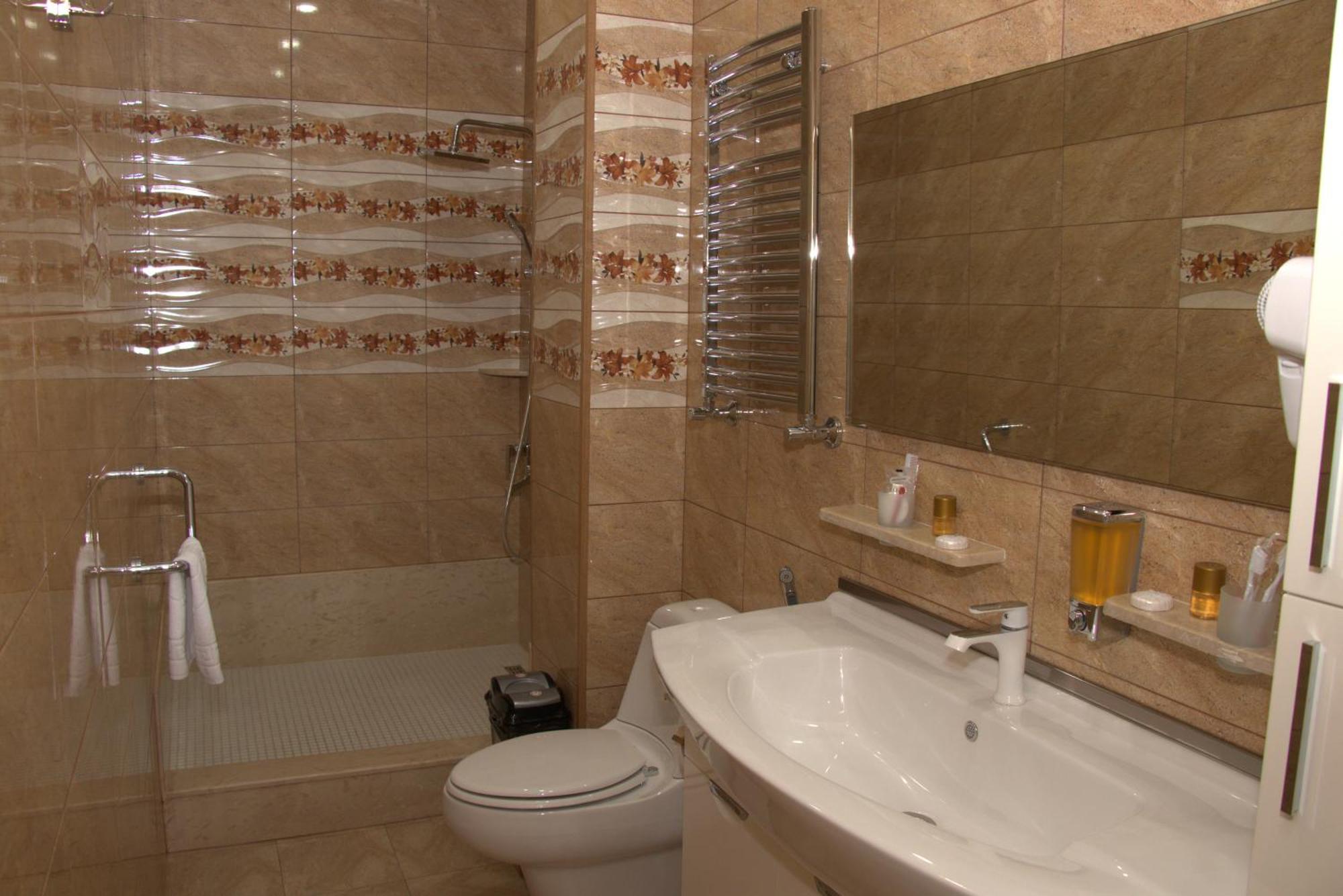 Agava Tbilisi Hotel Buitenkant foto